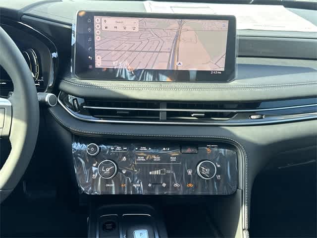 Thumbnail: 2026 INFINITI QX60 - 17