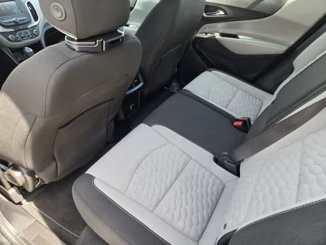 Thumbnail: 2018 Chevrolet Equinox - 11