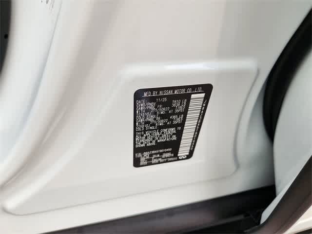 Thumbnail: 2026 INFINITI QX80 - 21