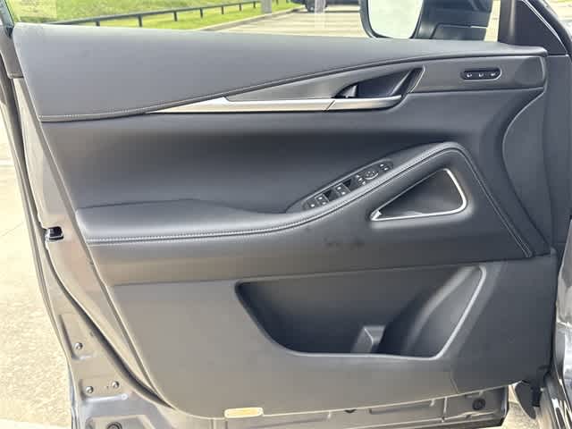 Thumbnail: 2026 INFINITI QX60 - 8