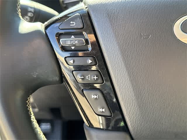 Thumbnail: 2023 INFINITI QX80 - 20