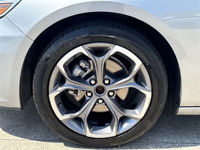Thumbnail: 2024 Chevrolet Malibu - 6