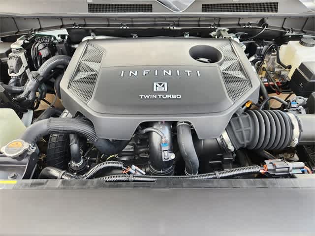 Thumbnail: 2026 INFINITI QX80 - 9