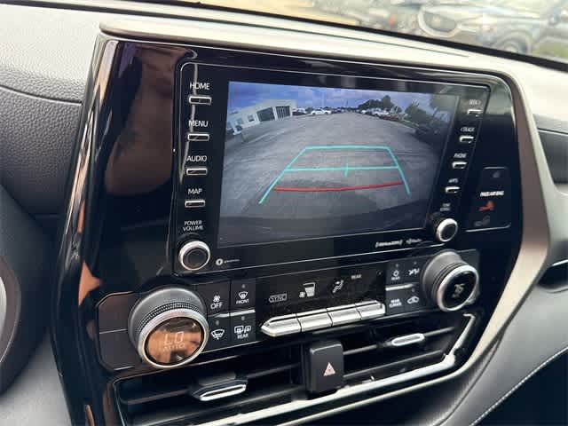 2022 Toyota Highlander LE 22