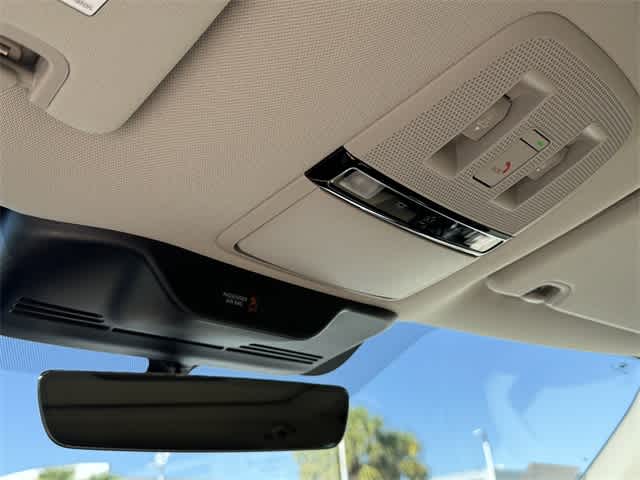 Thumbnail: 2026 INFINITI QX80 - 27