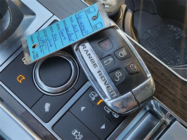 Thumbnail: 2017 Land Rover Range Rover Sport - 20