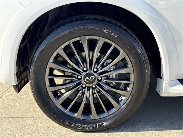 Thumbnail: 2023 INFINITI QX80 - 7