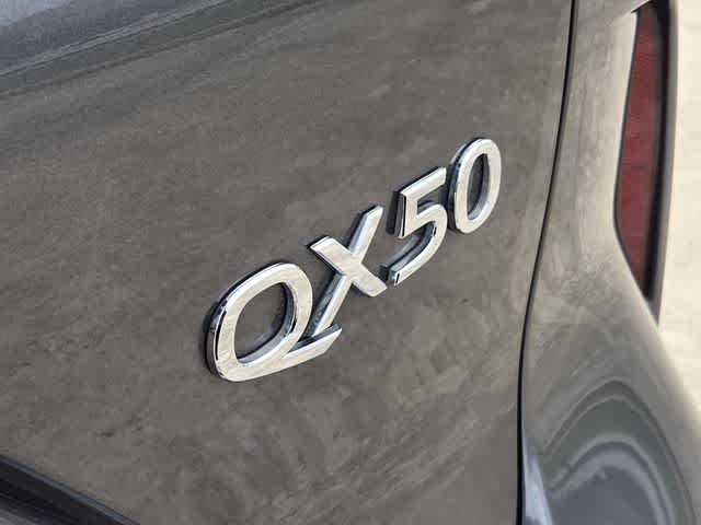 Thumbnail: 2025 INFINITI QX50 - 7