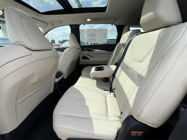 Thumbnail: 2025 INFINITI QX60 - 22