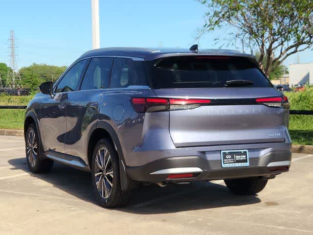 Thumbnail: 2026 INFINITI QX60 - 4