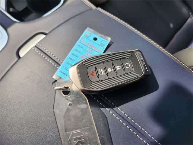 Thumbnail: 2026 INFINITI QX60 - 20