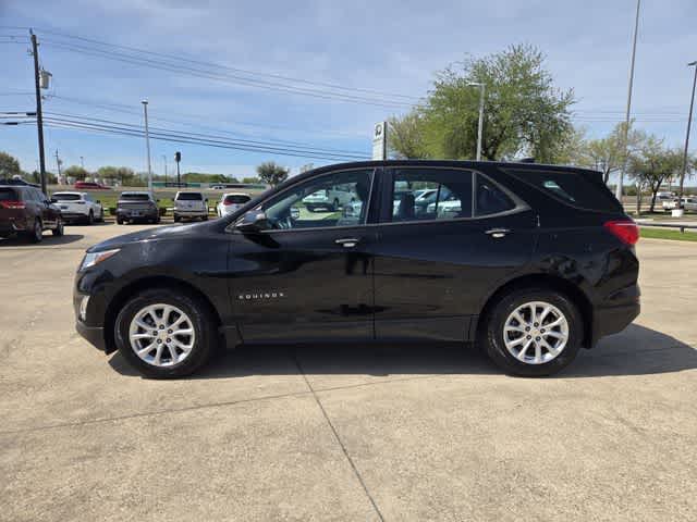 Thumbnail: 2018 Chevrolet Equinox - 3