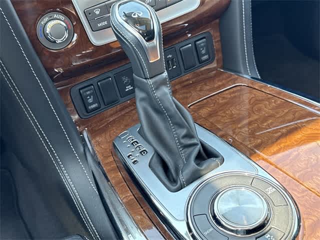 2018 INFINITI QX80  16