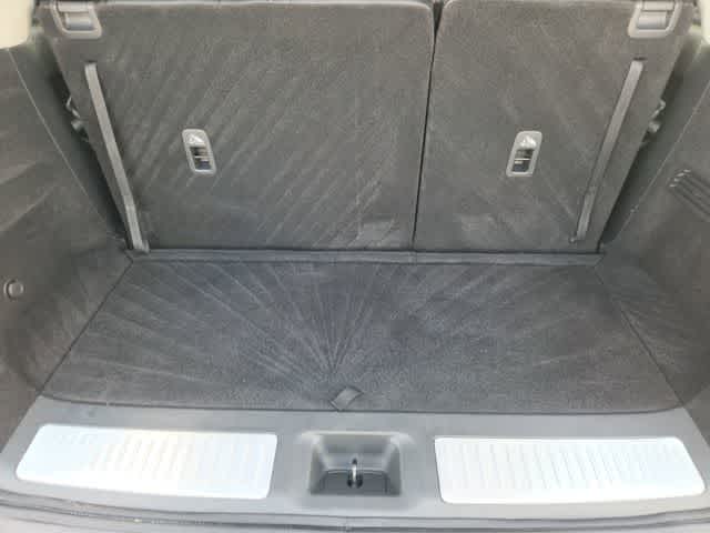 Thumbnail: 2023 INFINITI QX60 - 19