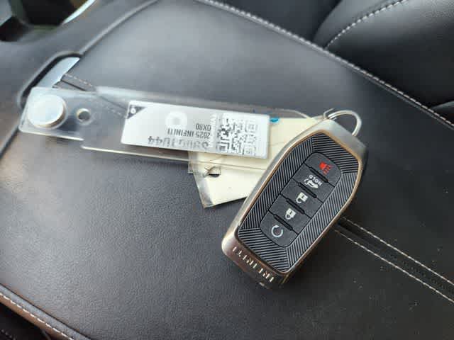 Thumbnail: 2026 INFINITI QX60 - 20