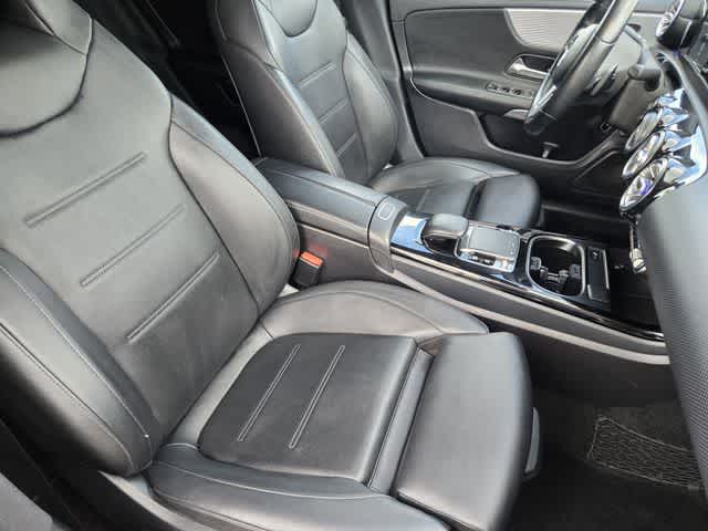 Thumbnail: 2020 Mercedes-Benz CLA - 14