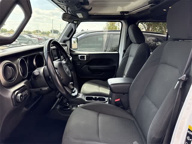 Thumbnail: 2020 Jeep Wrangler - 23