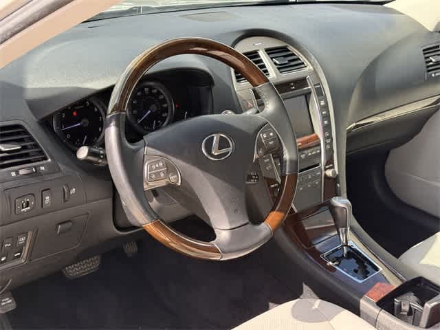 Thumbnail: 2011 Lexus ES - 10