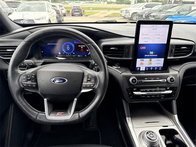 2020 Ford Explorer ST 15