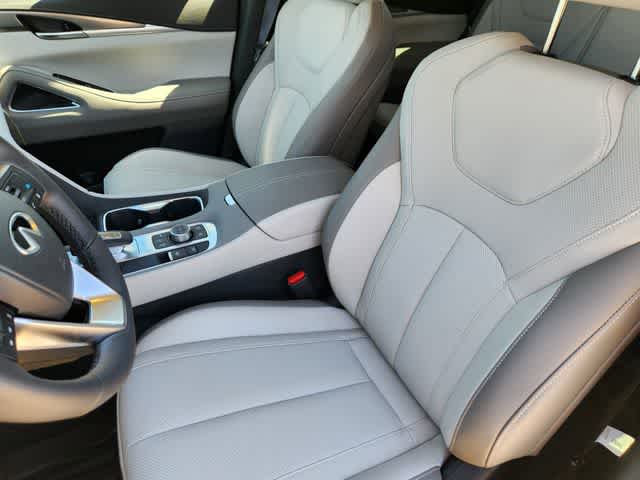 Thumbnail: 2026 INFINITI QX60 - 11