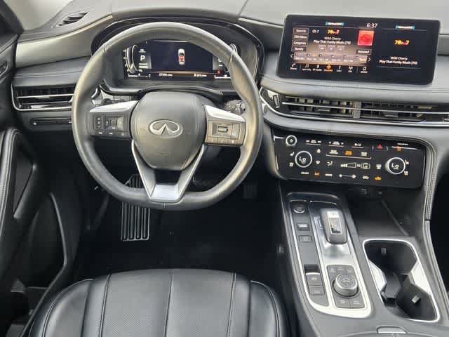 Thumbnail: 2023 INFINITI QX60 - 14