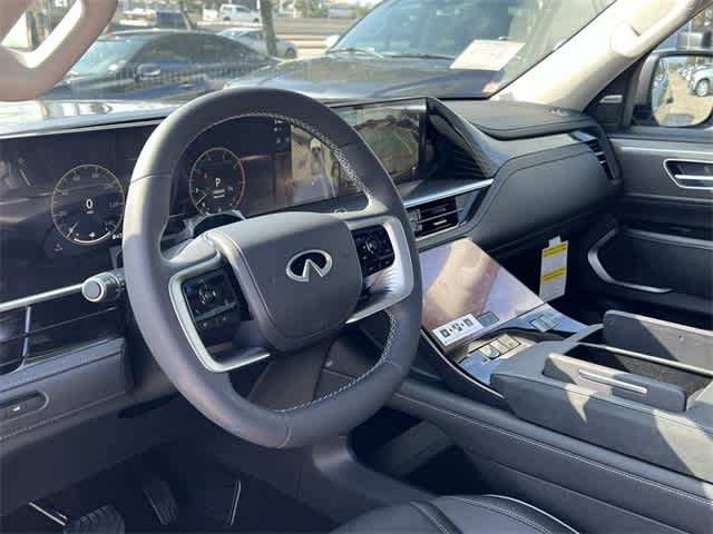 Thumbnail: 2025 INFINITI QX80 - 2