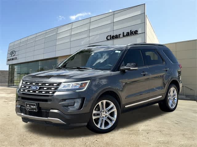 Thumbnail: 2017 Ford Explorer - 1