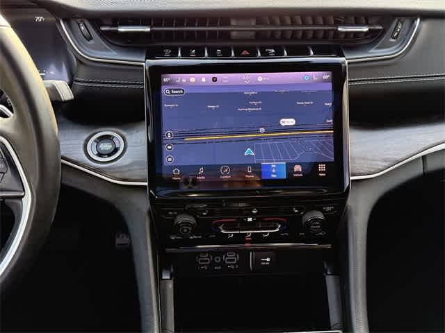 Thumbnail: 2023 Jeep Grand Cherokee - 18