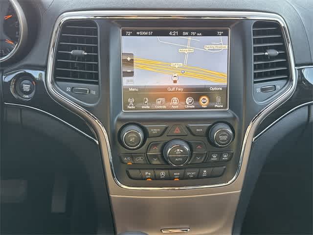 Thumbnail: 2017 Jeep Grand Cherokee - 18