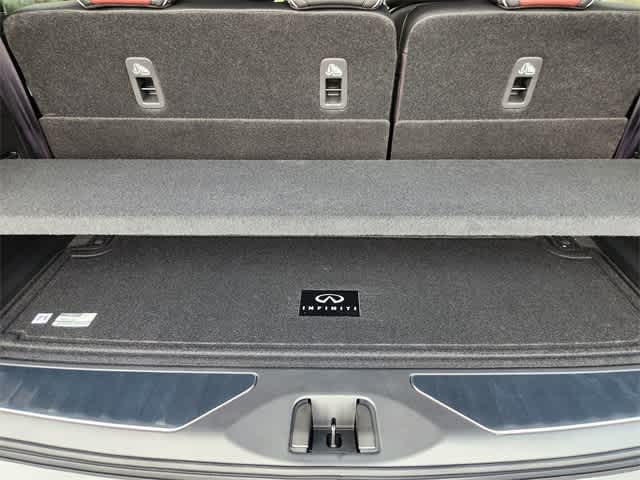 Thumbnail: 2026 INFINITI QX80 - 19