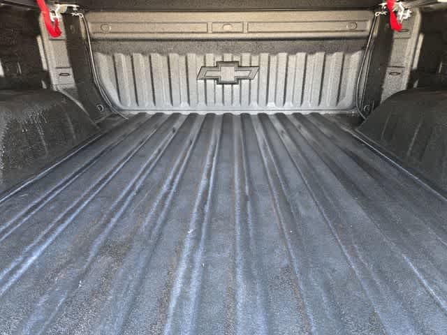 Thumbnail: 2020 Chevrolet Silverado 1500 - 18