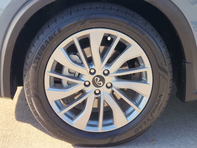 Thumbnail: 2023 INFINITI QX50 - 9