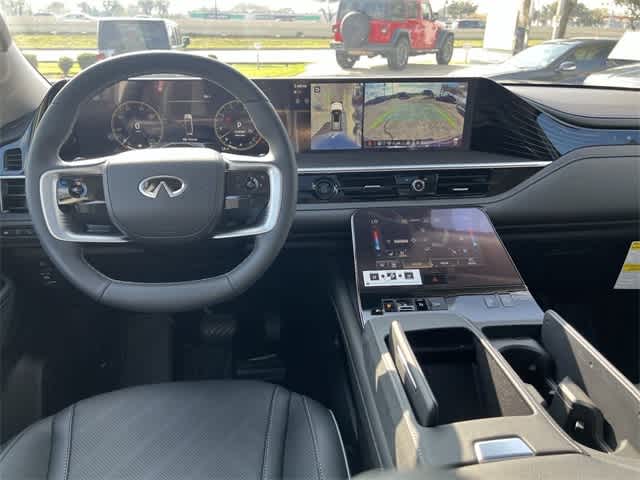 Thumbnail: 2025 INFINITI QX80 - 11