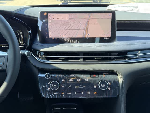 Thumbnail: 2026 INFINITI QX60 - 20