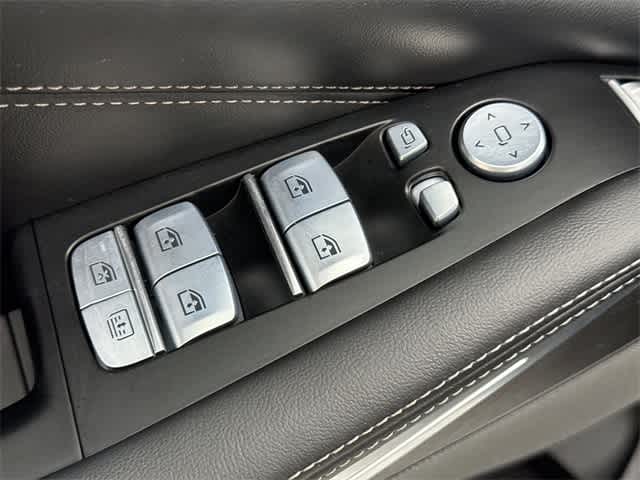 Thumbnail: 2023 BMW X7 - 9