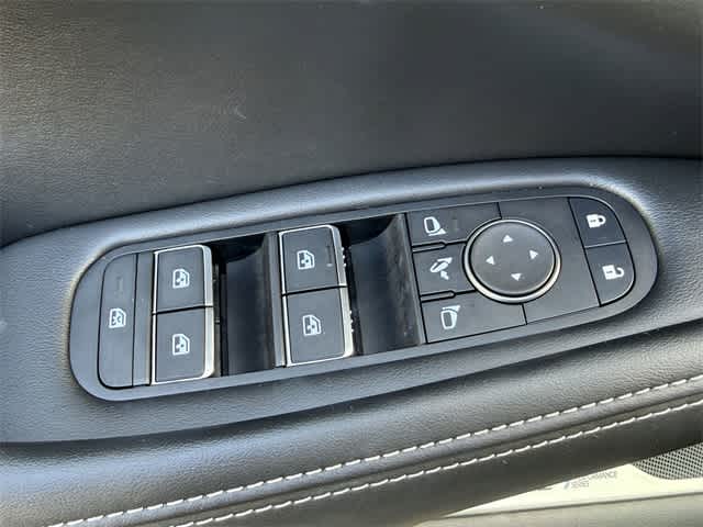 Thumbnail: 2025 INFINITI QX60 - 9