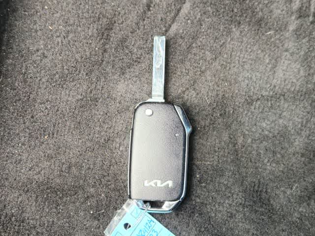 Thumbnail: 2023 Kia Forte - 20