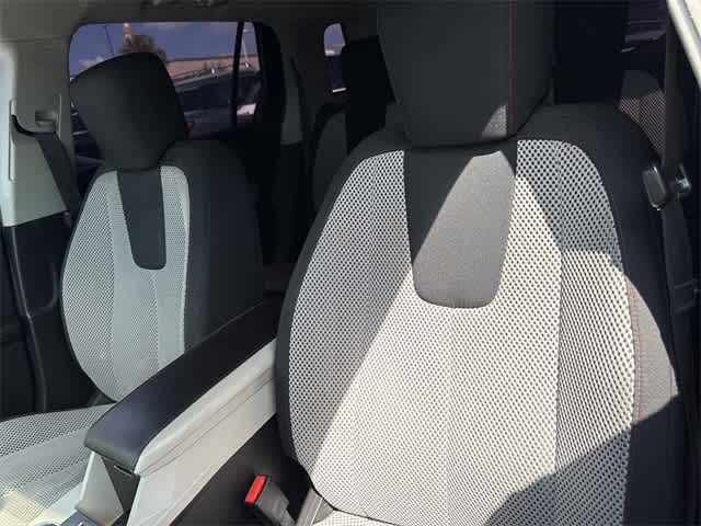 Thumbnail: 2014 GMC Terrain - 26