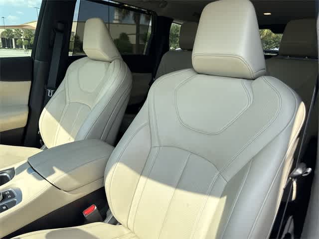 Thumbnail: 2025 INFINITI QX60 - 13