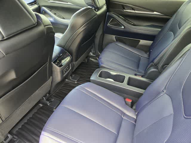 Thumbnail: 2026 INFINITI QX60 - 10