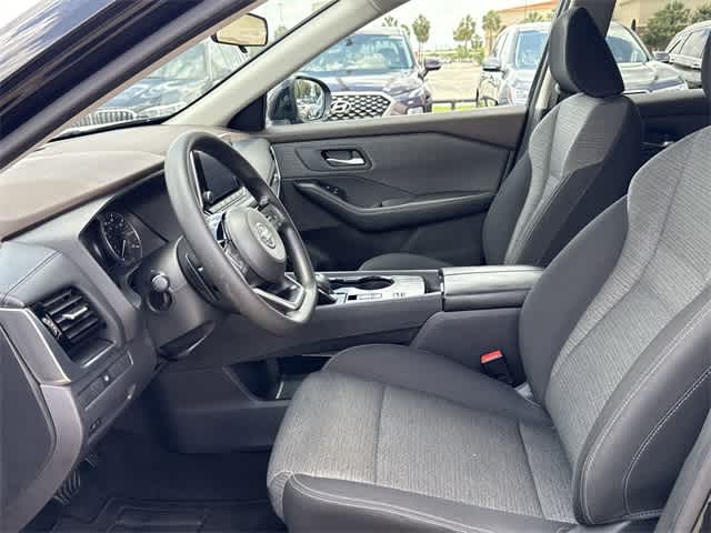 2021 Nissan Rogue SV 9