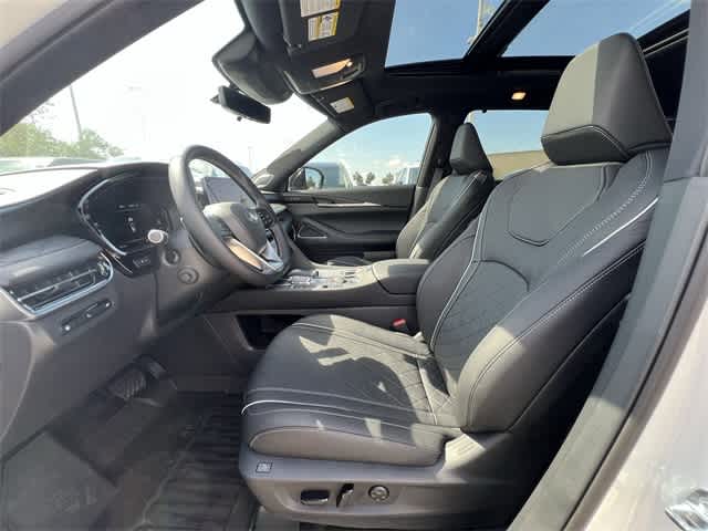 Thumbnail: 2025 INFINITI QX60 - 18