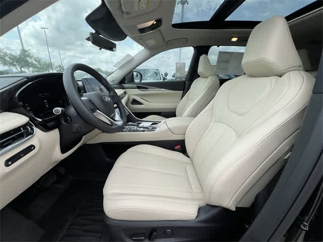 Thumbnail: 2025 INFINITI QX60 - 18