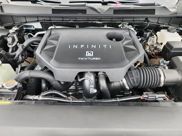 Thumbnail: 2026 INFINITI QX80 - 9