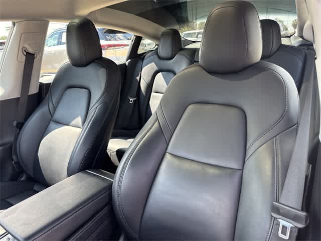 Thumbnail: 2021 Tesla Model 3 - 11