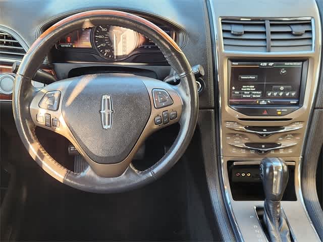 Thumbnail: 2011 Lincoln MKX - 15