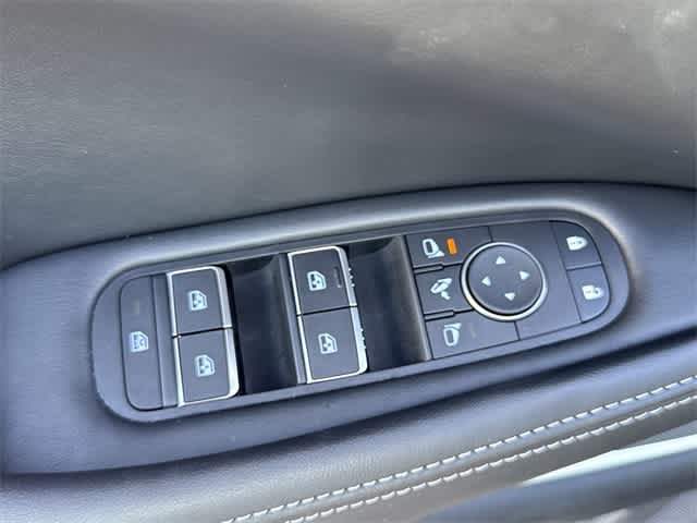 Thumbnail: 2025 INFINITI QX60 - 9