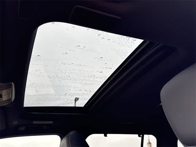 Thumbnail: 2024 Lexus LX - 27