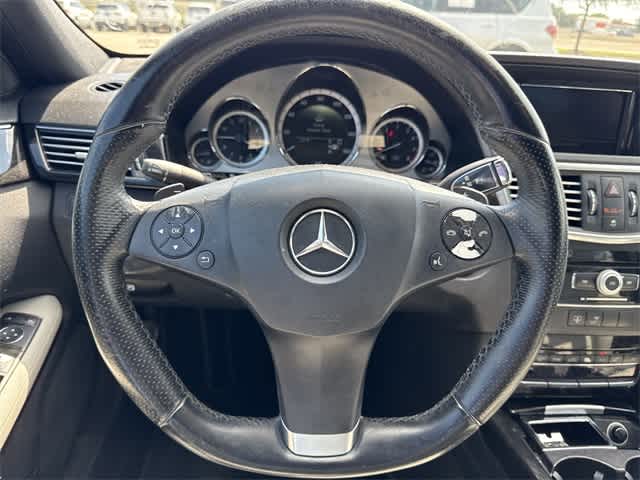 Thumbnail: 2010 Mercedes-Benz E-Class - 16