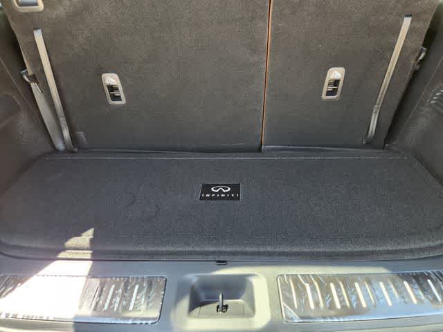 Thumbnail: 2026 INFINITI QX60 - 19